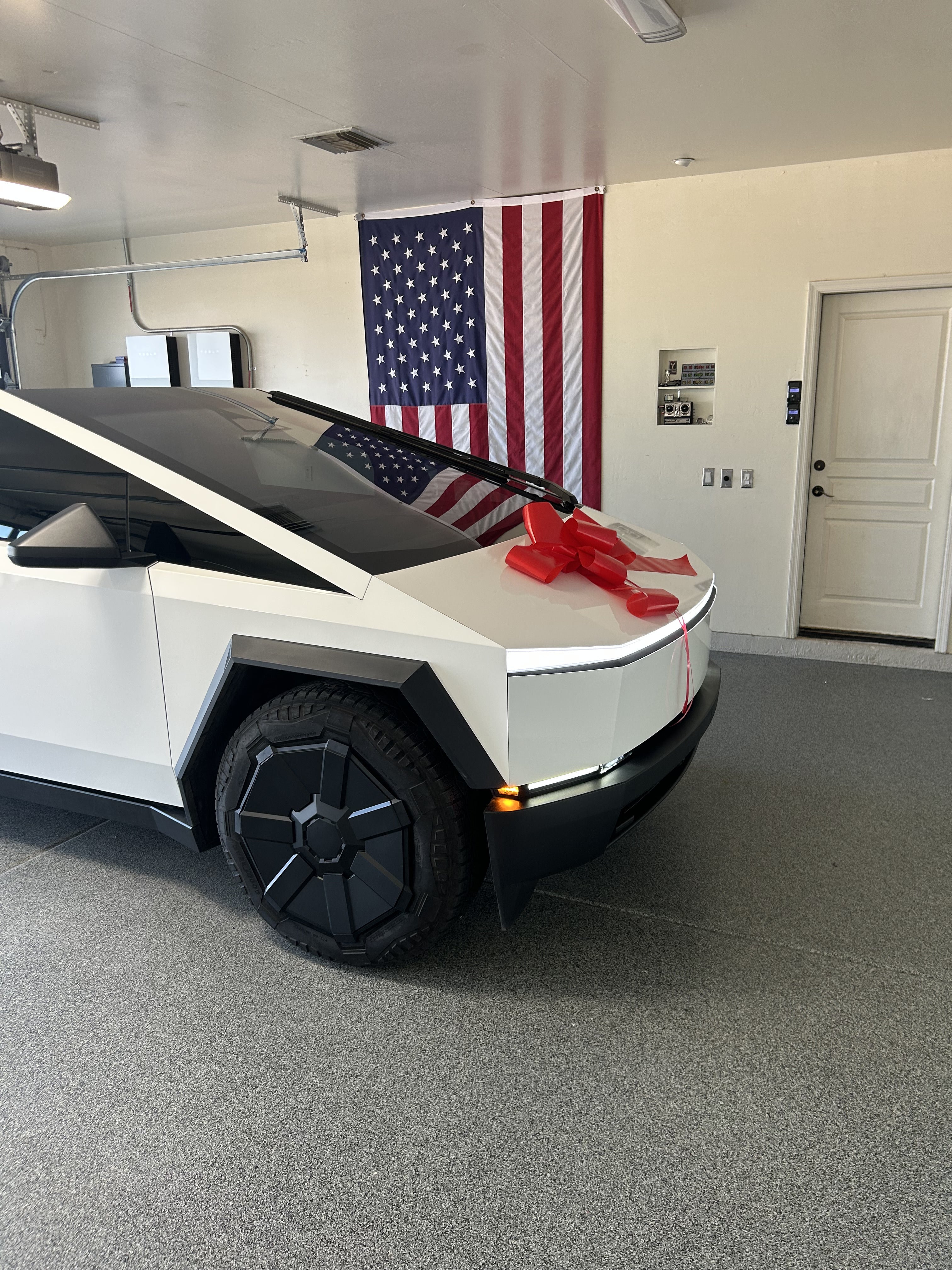 Cybertruck In Gloss White